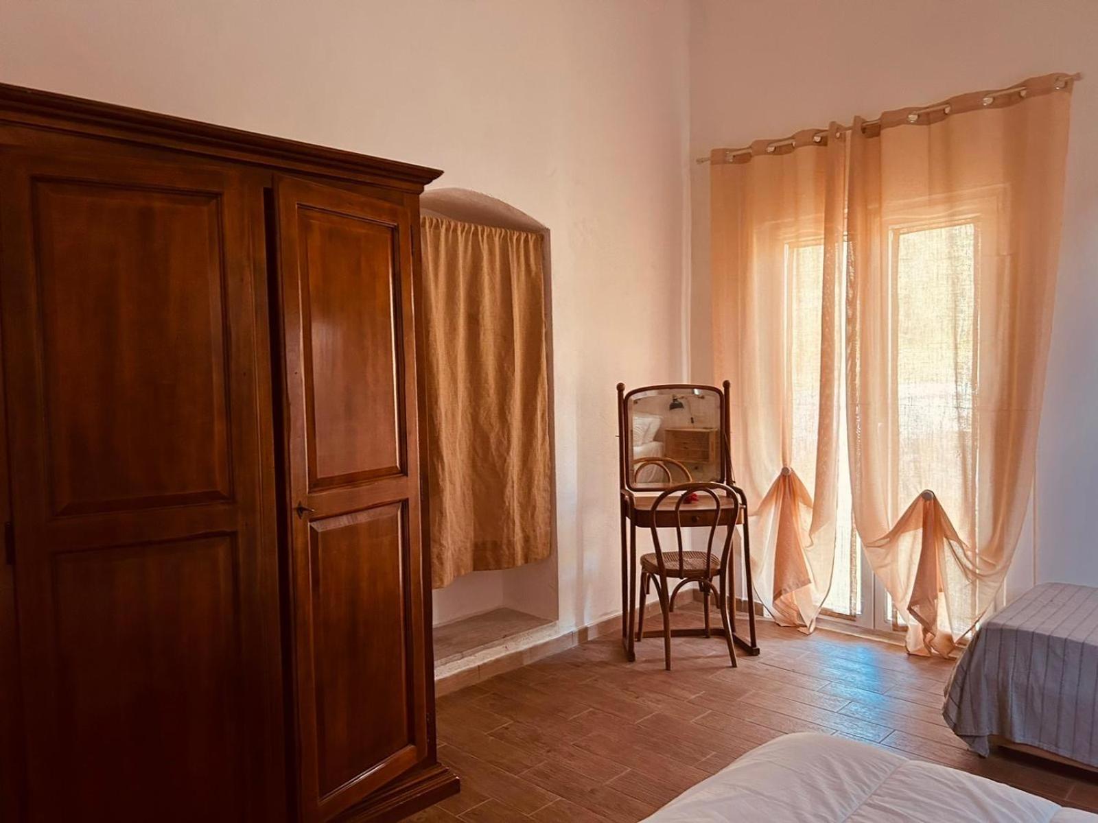 Poggio Ceraso Di Lamioni Roberto